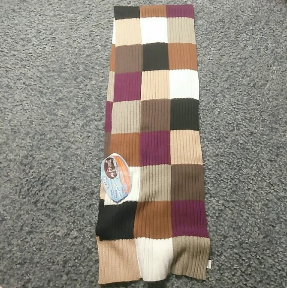 cybrrrr Knit Scarf 76 x 13 - Picture 4 of 6